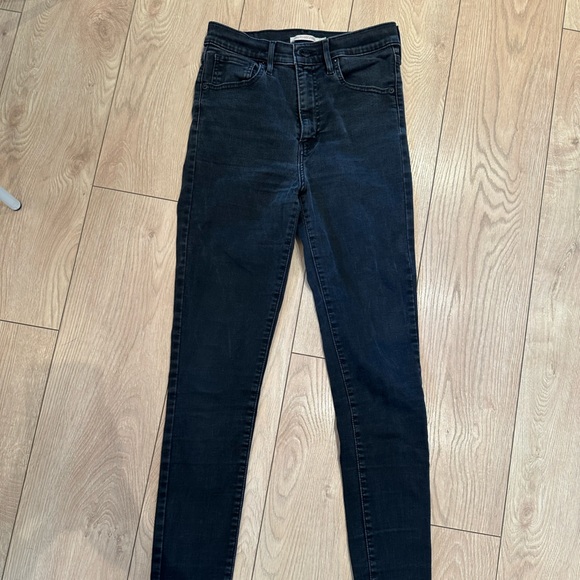 Levi’s mile high super skinny black pants - Picture 2 of 7